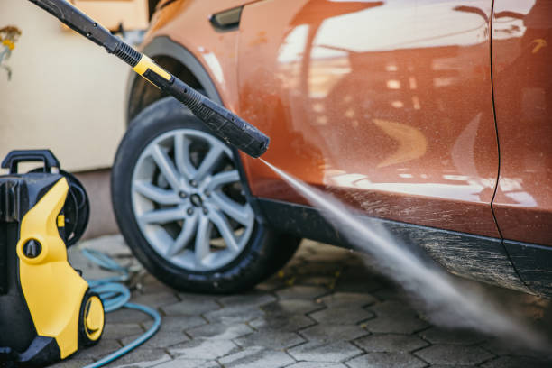 Best Pressure Washing Driveway  in Atasdero, CA